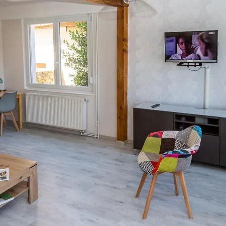 Holiday home Ma Rose Des Lumieres Maison Independante 6 Personnes Avec Grande Cour *