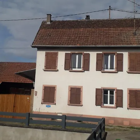 Ma Rose Des Lumieres Maison Independante 6 Personnes Avec Grande Cour Vakantiehuis
