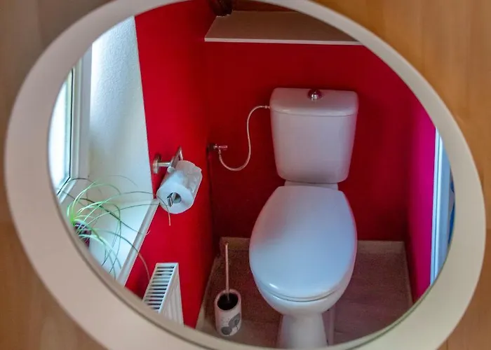 Ma Rose Des Lumieres Maison Independante 6 Personnes Avec Grande Cour *